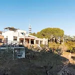 Marie Vue Et Piscine Privee A *
