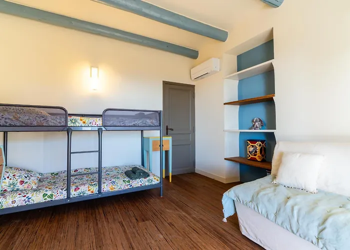 Marie Vue Et Piscine Privee A Дом отдыха