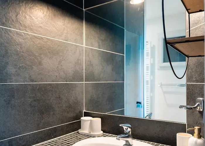 Дом отдыха Marie Vue Et Piscine Privee A *