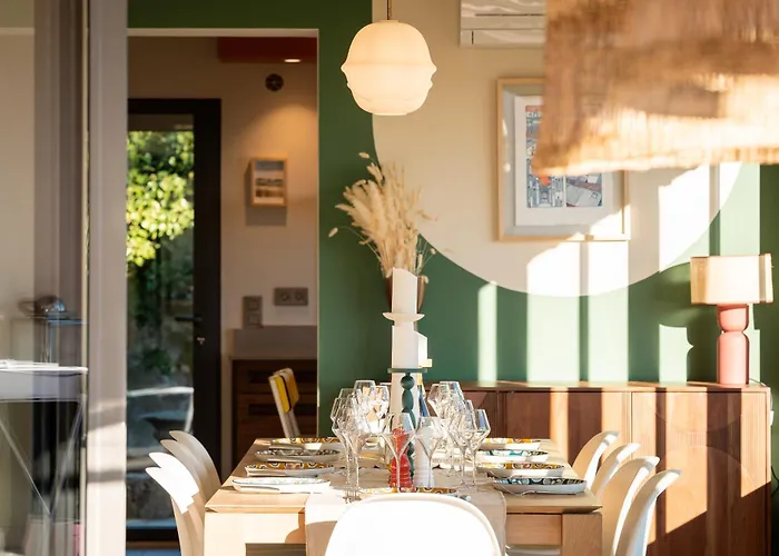 Marie Vue Et Piscine Privee A Дом отдыха *