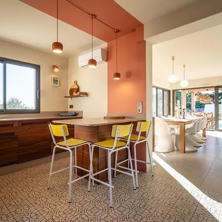 Marie Vue Et Piscine Privée à Casa vacanze