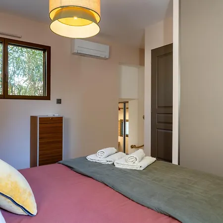 Marie Vue Et Piscine Privée à *