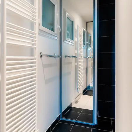 Marie Vue Et Piscine Privée à * Sète