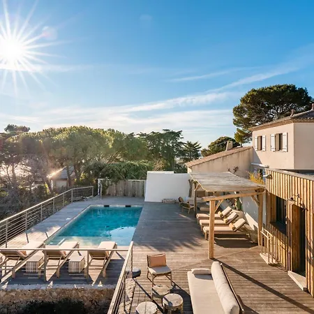 Marie Vue Et Piscine Privée à