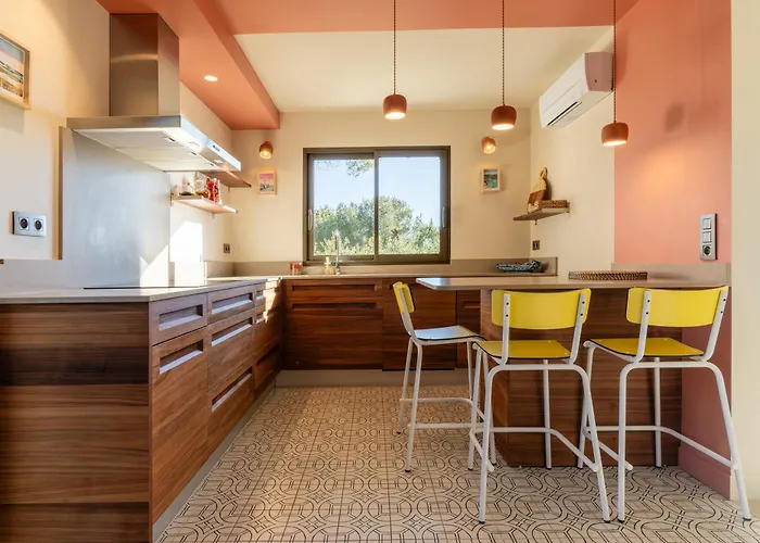 Prázdninový dům Marie Vue Et Piscine Privee A